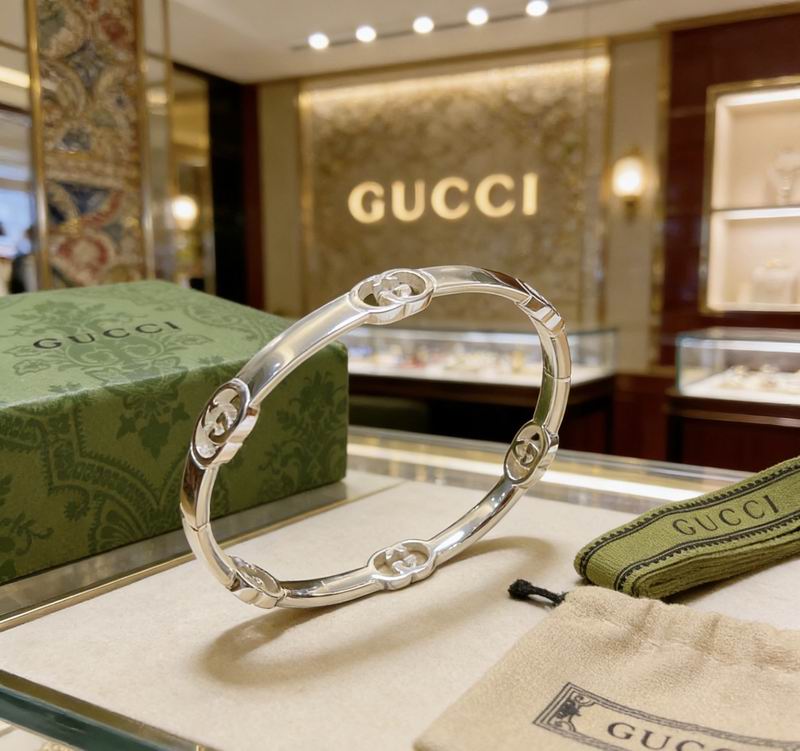 Gucci Bracelet 04yxs285